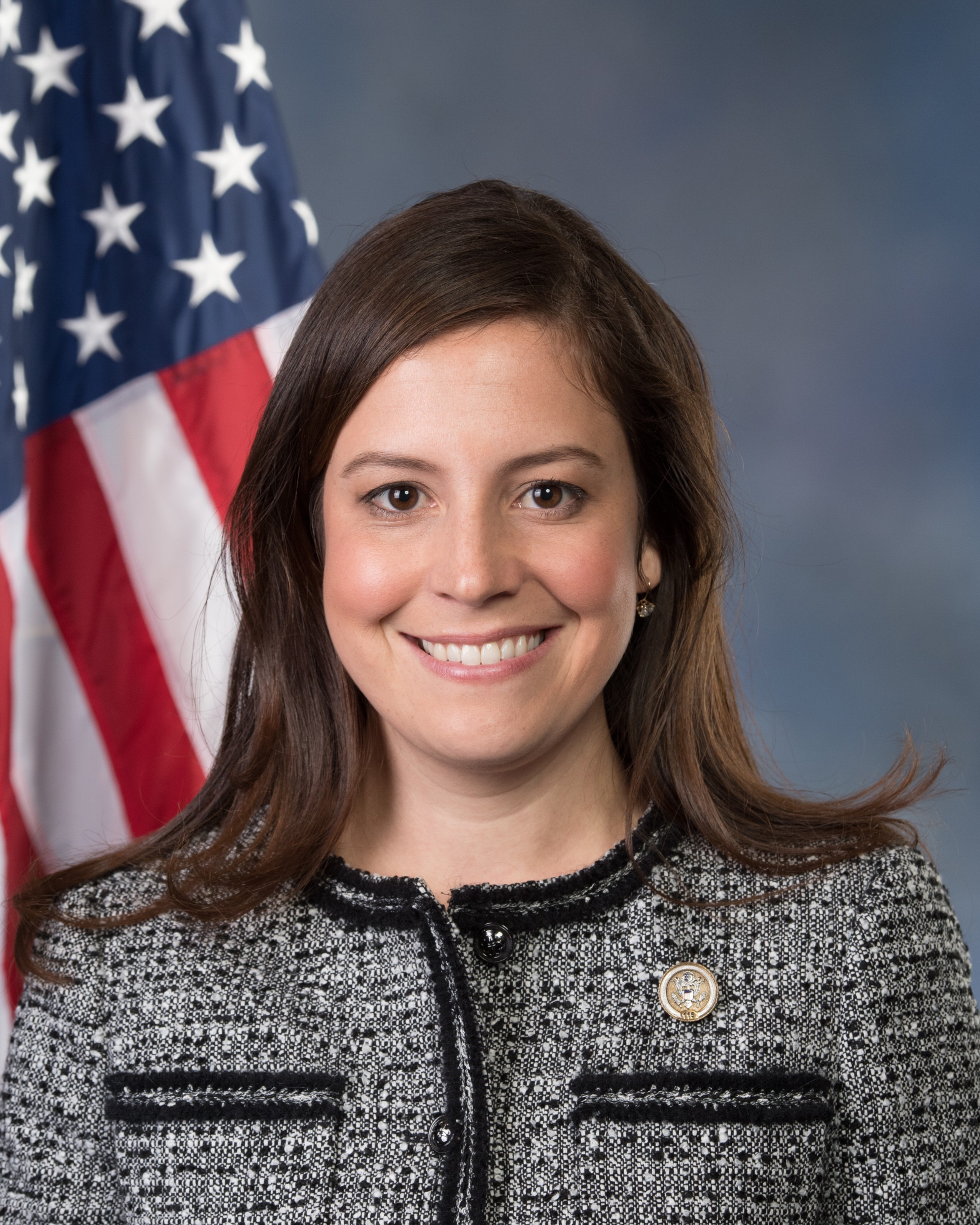 How tall is Elise Stefanik?